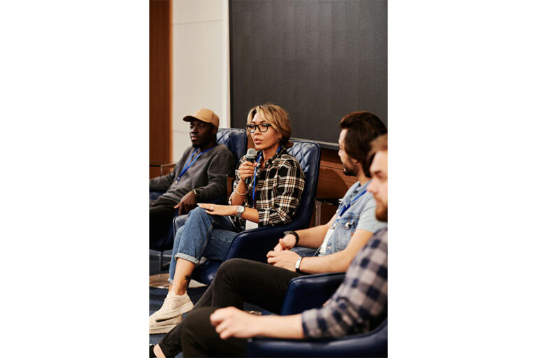 From Nervous Speaker to Confident Communicator: How to Transform Your Presentation Style